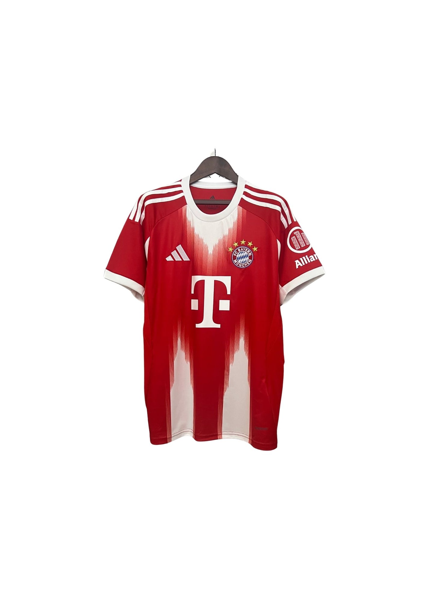 BAYERN MUNICH DOMICILE 2025 2026